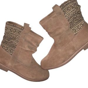 Toms laurel suede Aztec slouchy ankle boots size 6